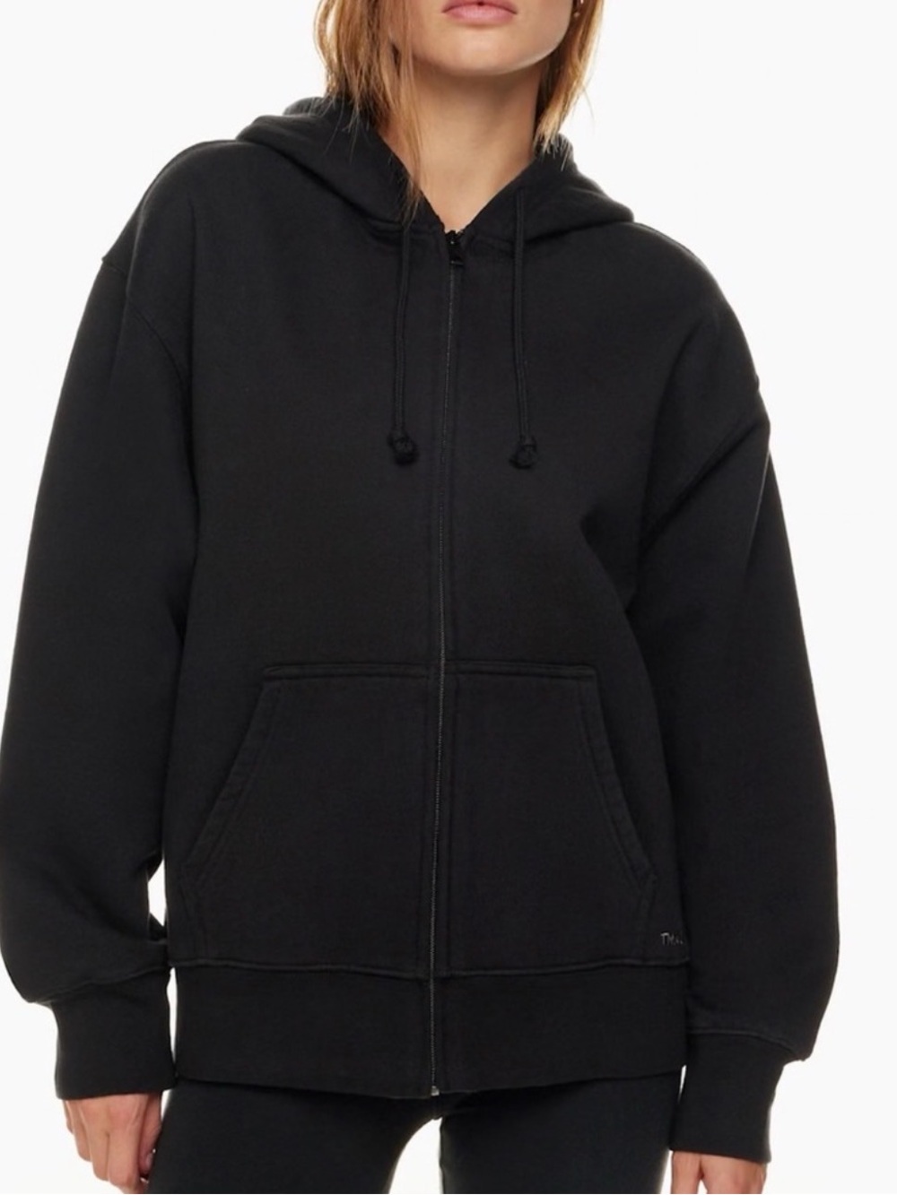 Aritzia TNA EXTRA FLEECE
Boyfriend Zip-up Oversized Hoodie - Picture 2 of 11